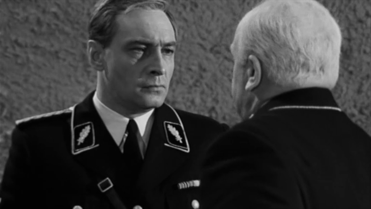 Кадр из фильма «Семнадцать мгновений весны»