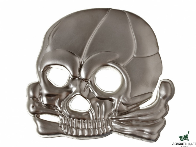 Солдатский череп «гусар смерти»